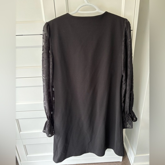 Tommy Hilfiger Shift Dress with Floral Detail Long Sleeve Size 4 - Picture 5 of 8